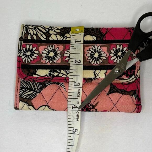 Vera Bradley Mocha Rouge Tre-Fold Wallet Pink Brown Quilted Retired 2011 - Picture 7 of 8